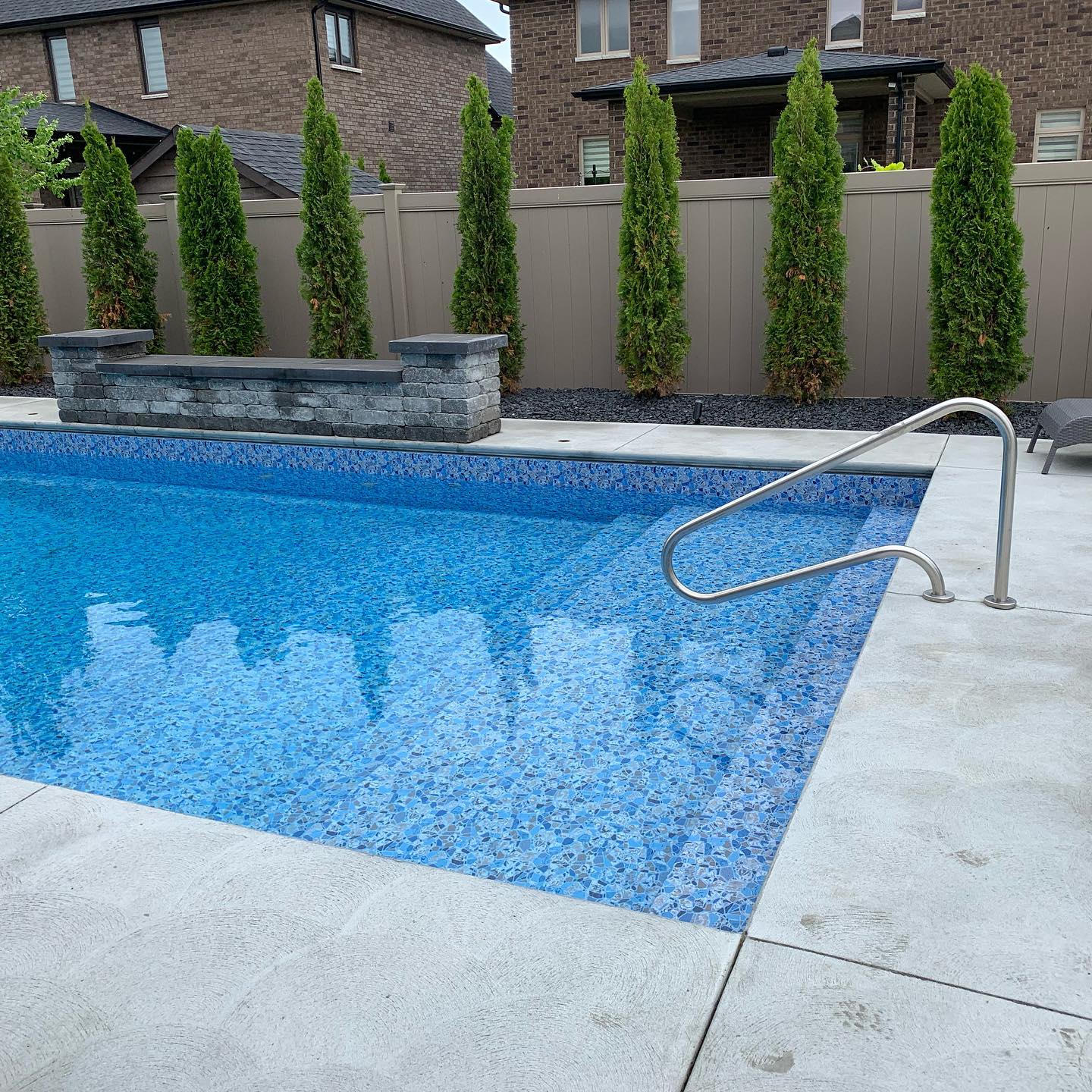 pool11