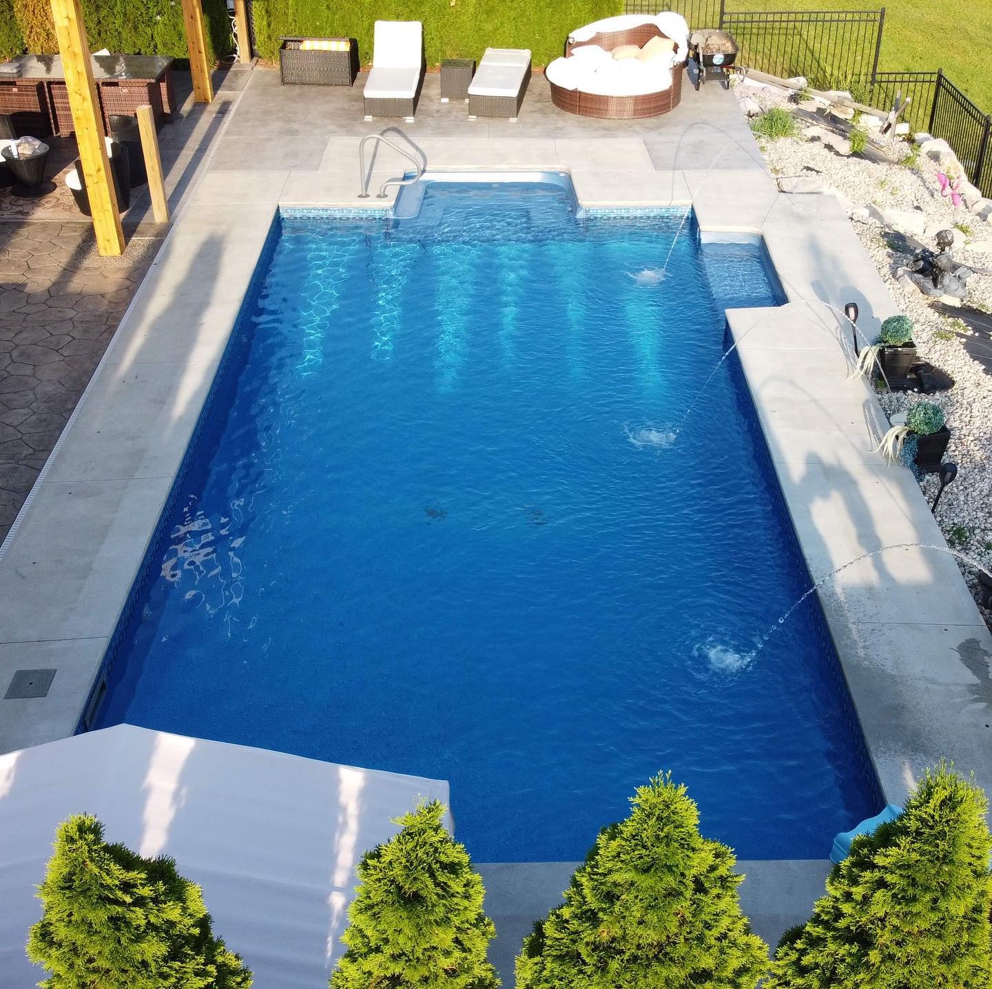 pool4